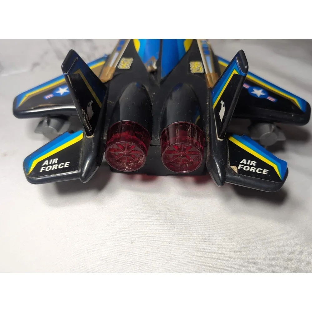 VINTAGE 80'S ROARING JET BATTERY OPERATED TOY PLANE Lights & Sound WORKS 13
